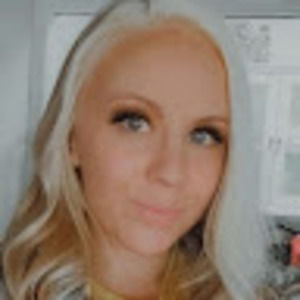 Meet your Posher, Mikayla